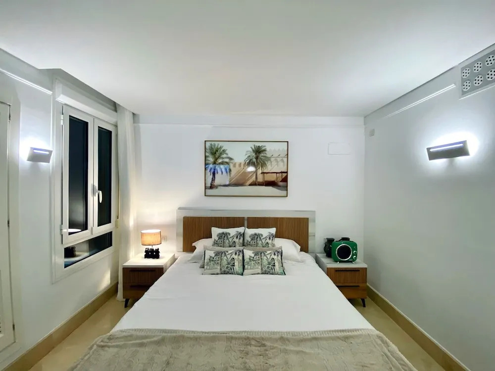 YOLO Spaces - Sotogrande Marina Luxury Apartment