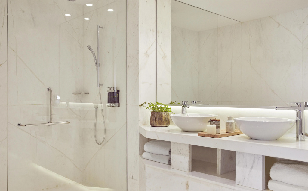 Отель Hyatt Centric Gran Via Madrid
