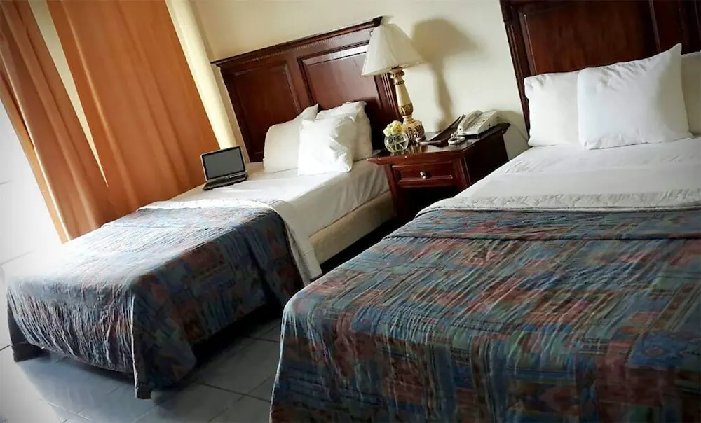 Hotel Suites La Aurora