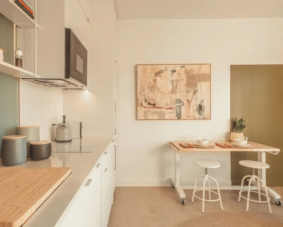 Scout Living PCM - Placemakr Atlanta, Apartments by Hilton