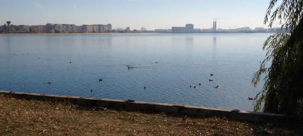 Luxury Westpark 2 Residence with Lake View