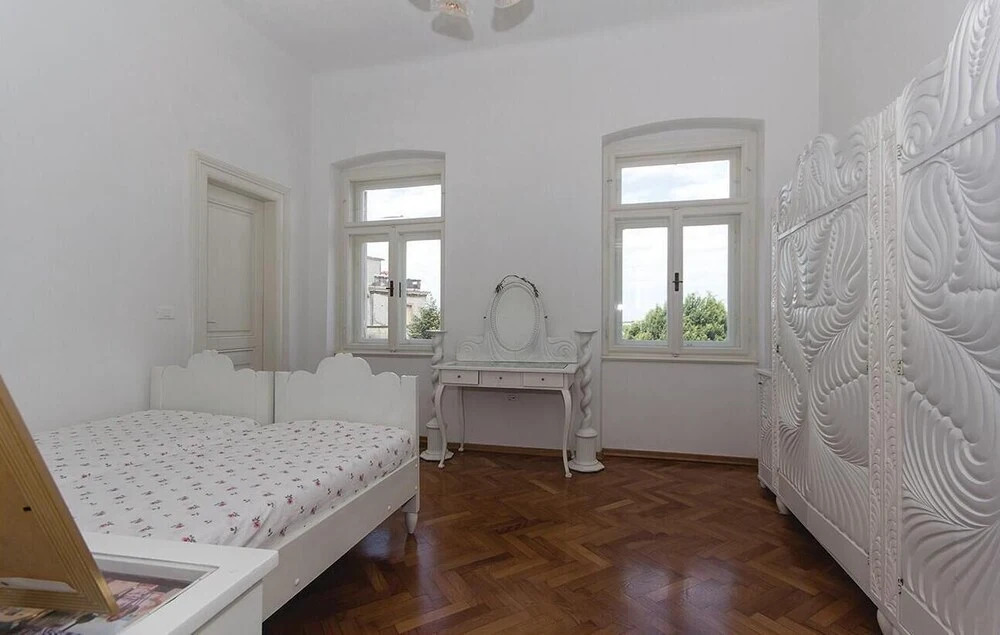 Awesome Home in Pula With Wifi and 2 Bedrooms