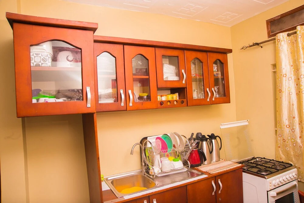 3 Bed House - Sleeps 8 Wifi Parking Pets