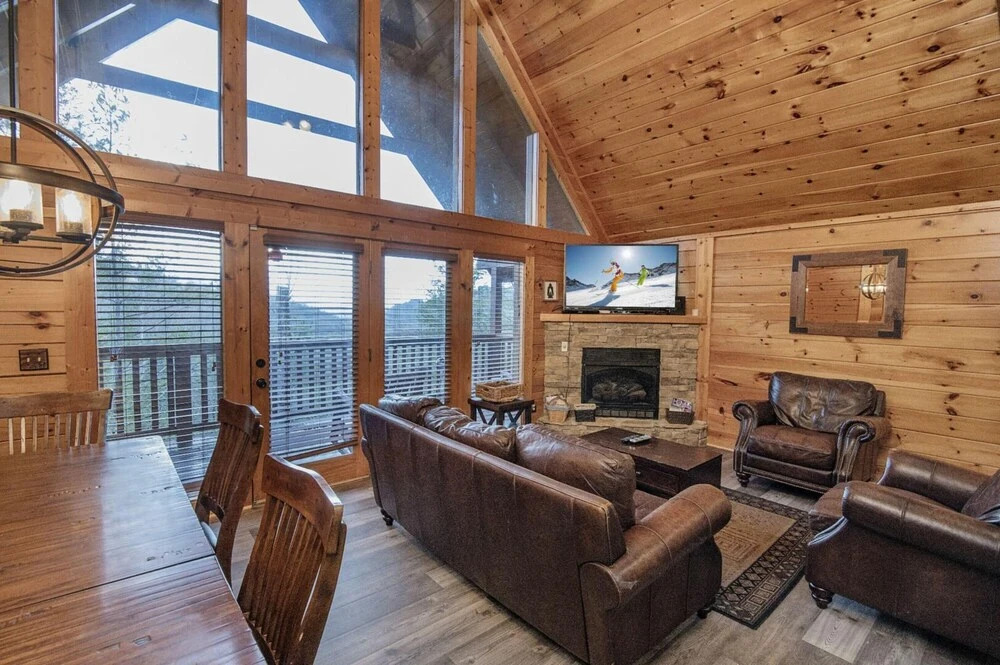 Cub Path Lodge By Heritage Cabin Rentals