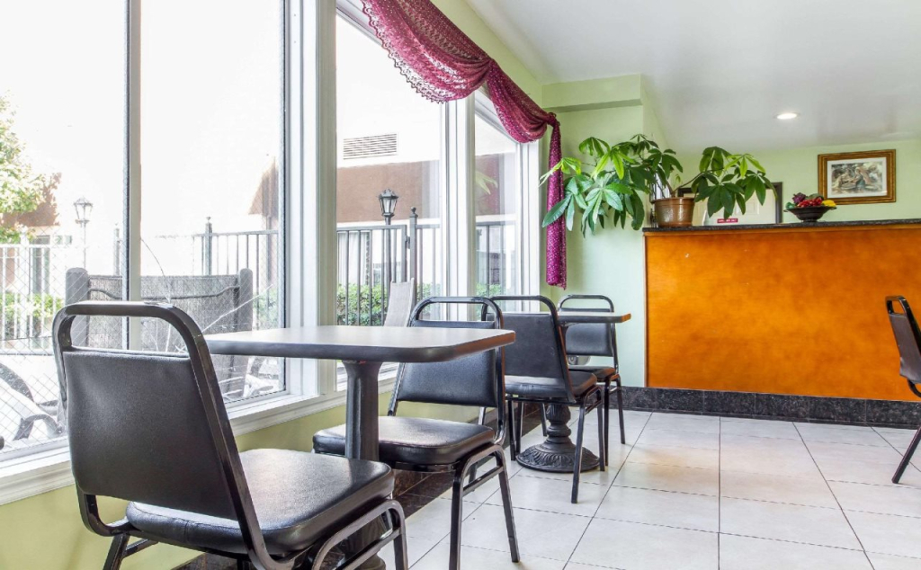 Rodeway Inn & Suites Hayward - Oakland South