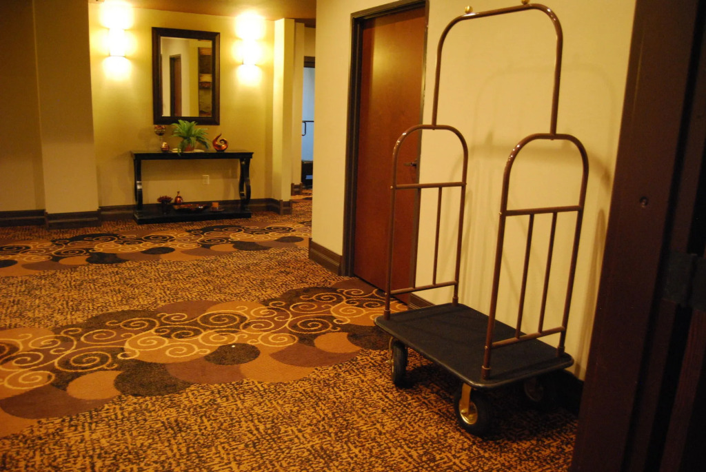 Scholar Morgantown, Tapestry Collection by Hilton