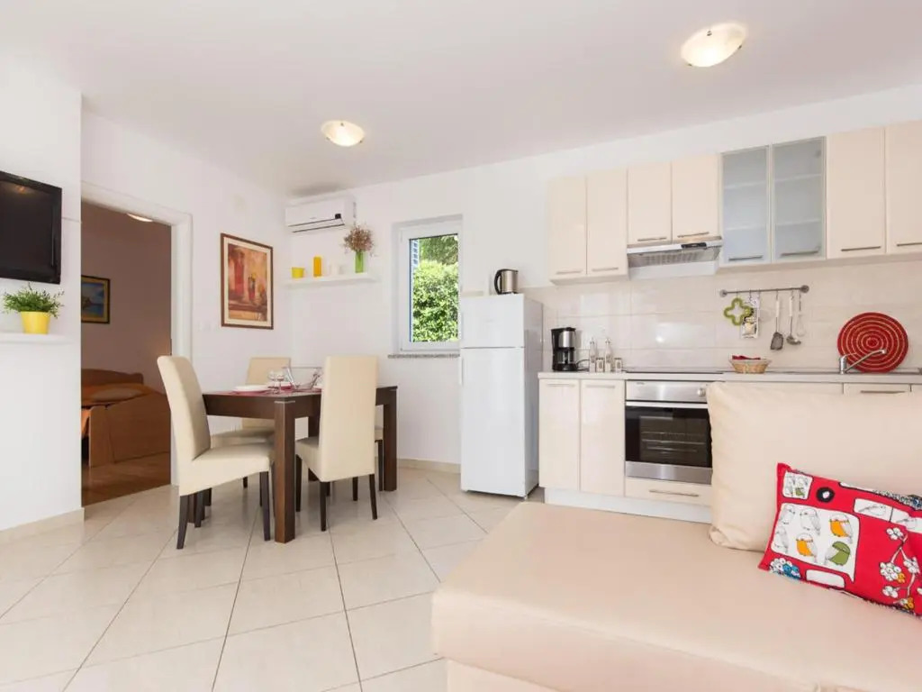 Apartments Josip