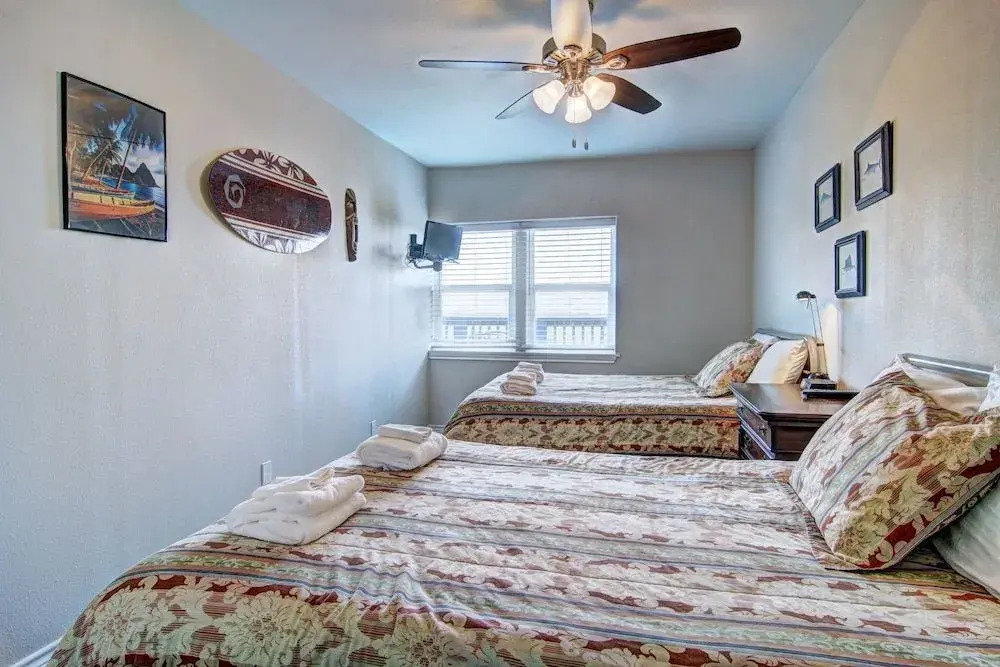 Ocean Getaway Siv22 1 Bedroom 1 Bathroom Condo
