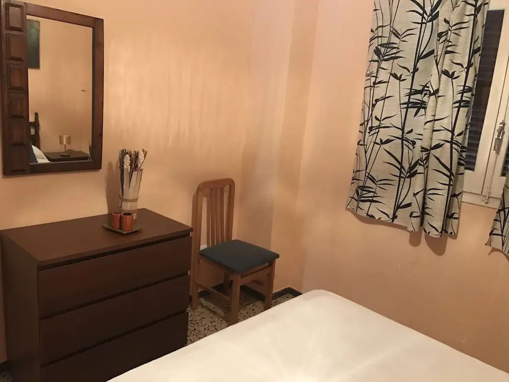 Aparthotel California