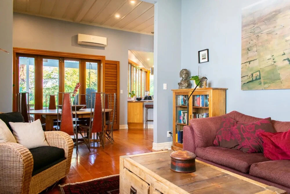 Characterful 2 Bedroom Ponsonby Villa With Private Garden