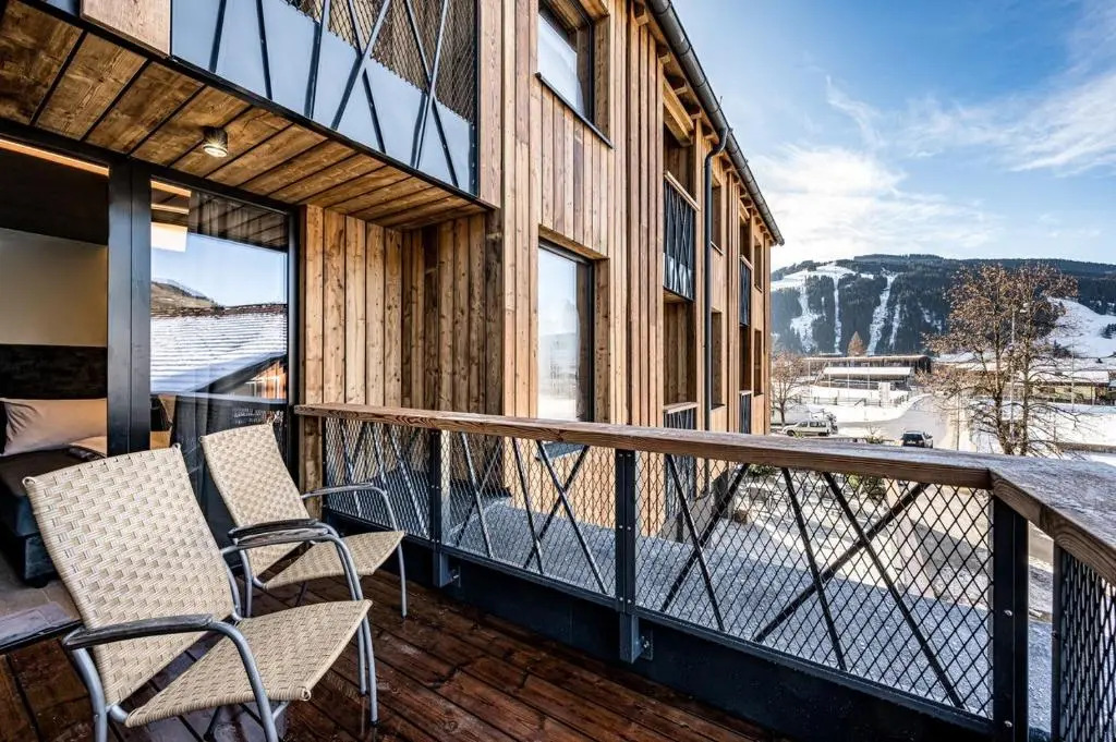ALMMONTE PRÄCLARUM SUITES - Casual Boutique Hotel