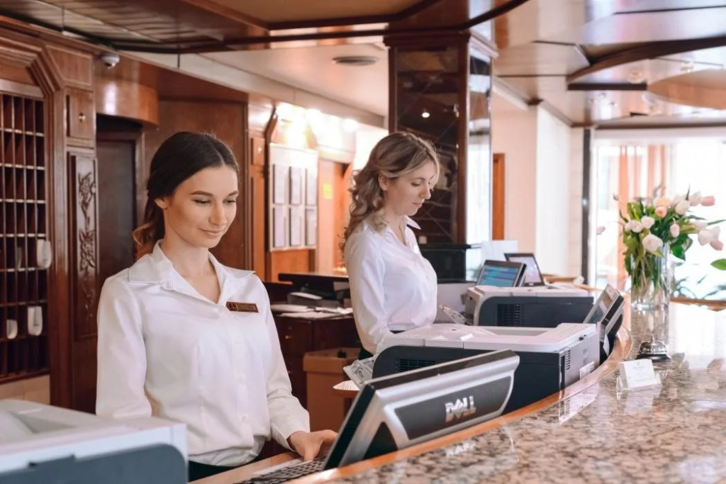 Premier Hotel Rus