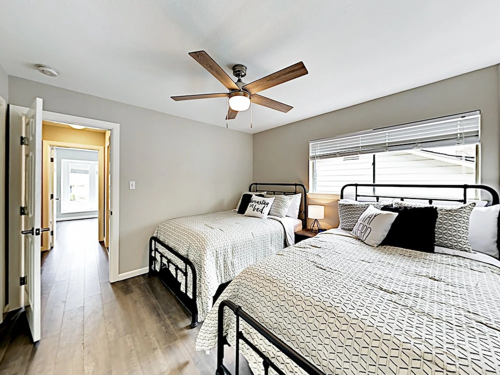 Zilker Zen - 3 Br Home
