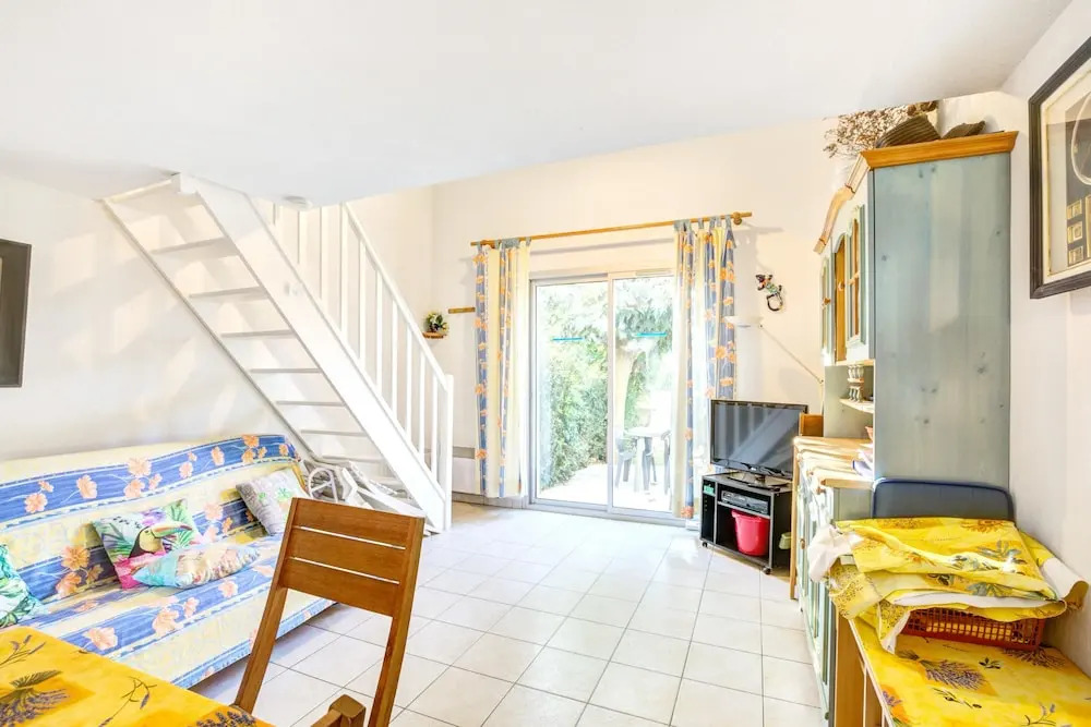 House With one Bedroom in Valras-plage, With Shared Pool and Furnished Terrace