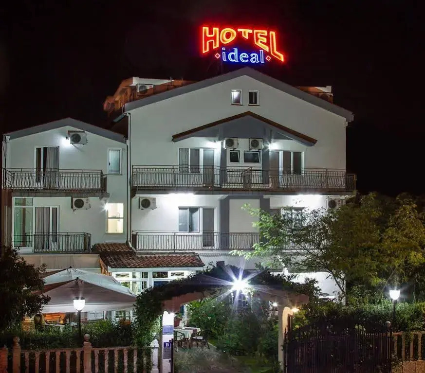 Hotel Ideal