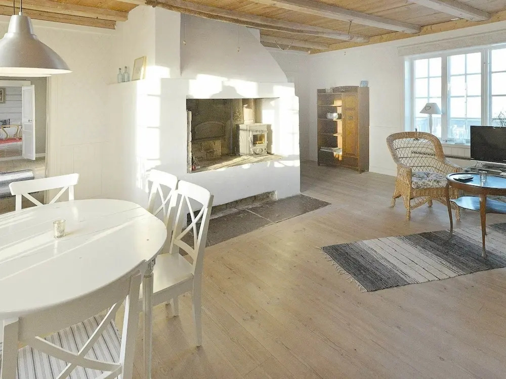 6 Person Holiday Home in Hova-by Traum