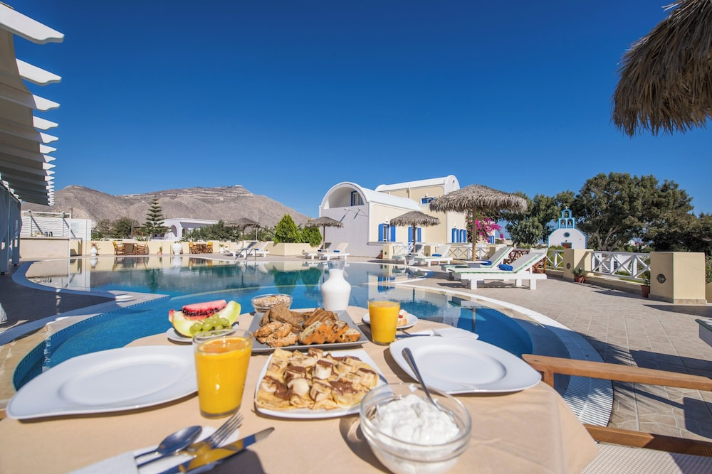 1- bed apt Near Black Beach-sleeps 4-parking