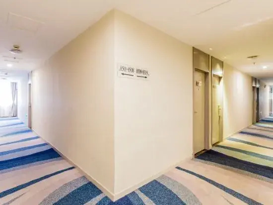 Ripple Hotel (Shanghai Xinqiao Town)