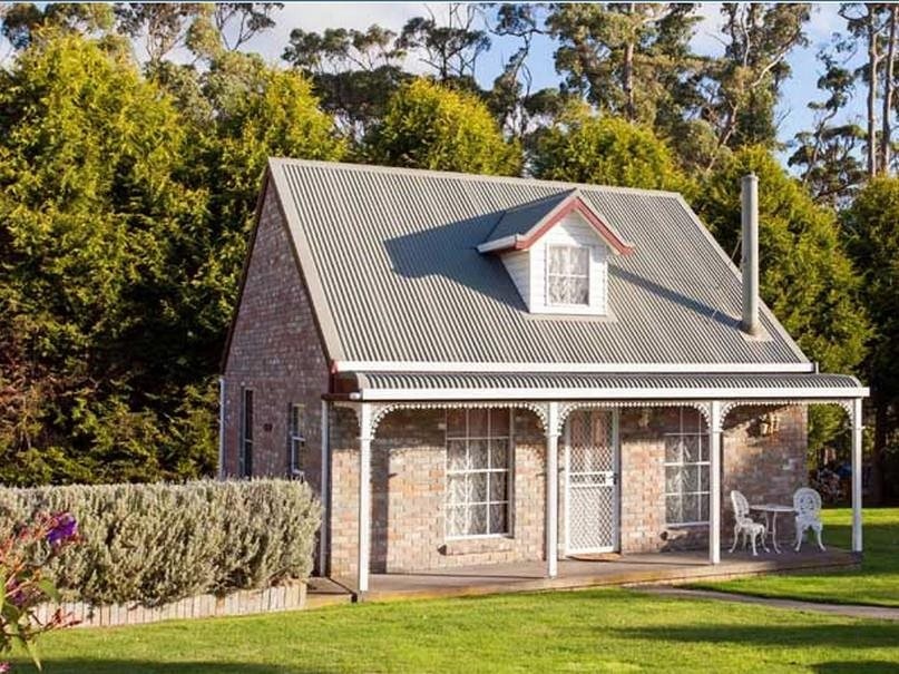 Rosebank Cottage Collection