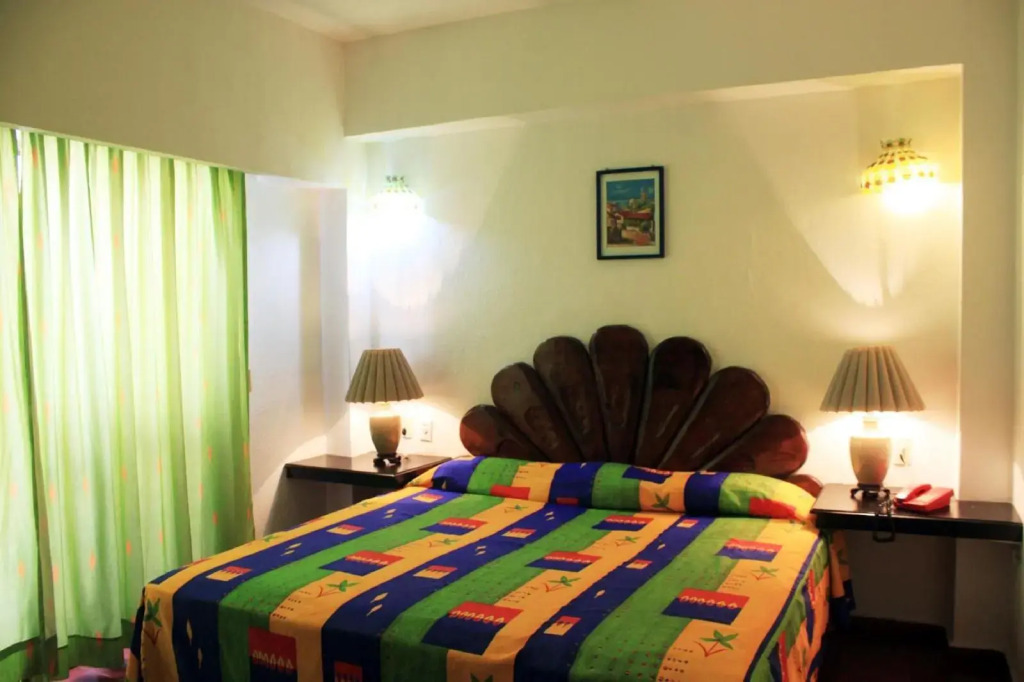 Suites Plaza del Rio - Family Hotel Malecón Centro