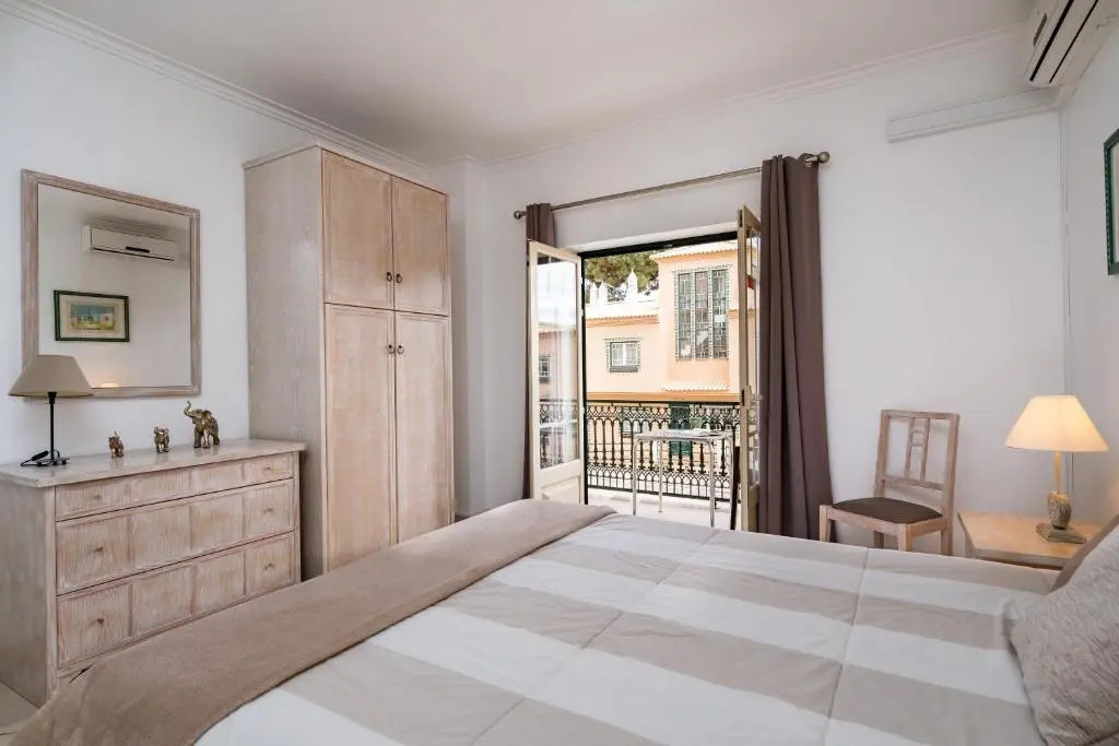 Pedra dos Bicos - Apartamento para 4 com acesso privilegiado à praia