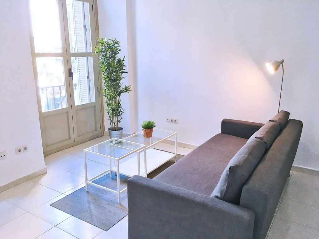 MalagaUrbanRooms - Central Suites