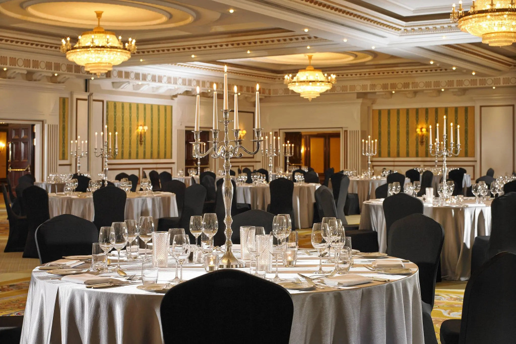 Powerscourt Hotel, Autograph Collection