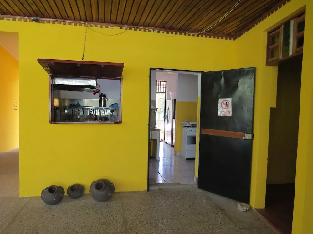 El Mono Loco Hotel