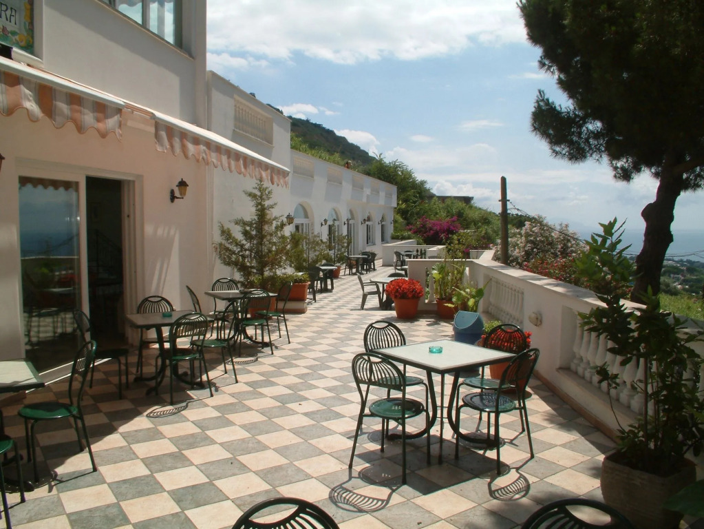 Hotel La Ginestra