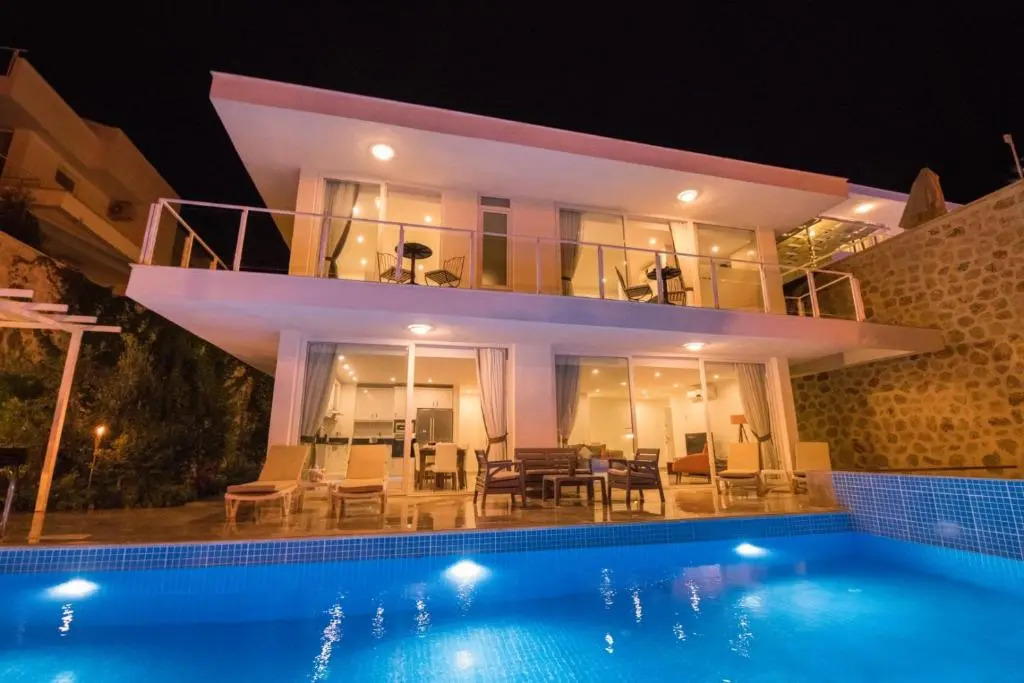Lumiere Villas 2