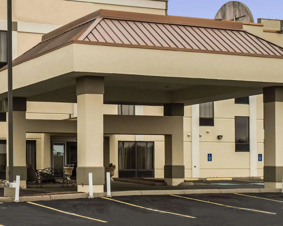 Quality Inn Akron South