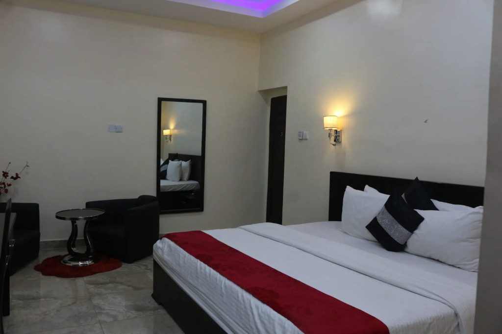 Rosmohr Hotels