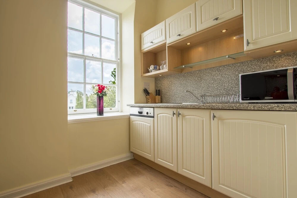 Balfour House Apartment