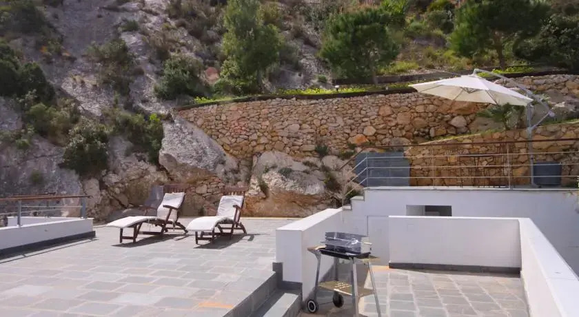 Villa Thais