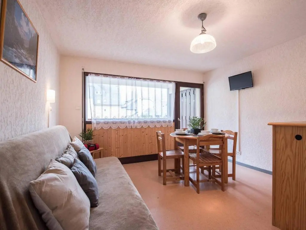 Appartement Saint-Lary-Soulan, 2 pièces, 6 personnes - FR-1-296-172