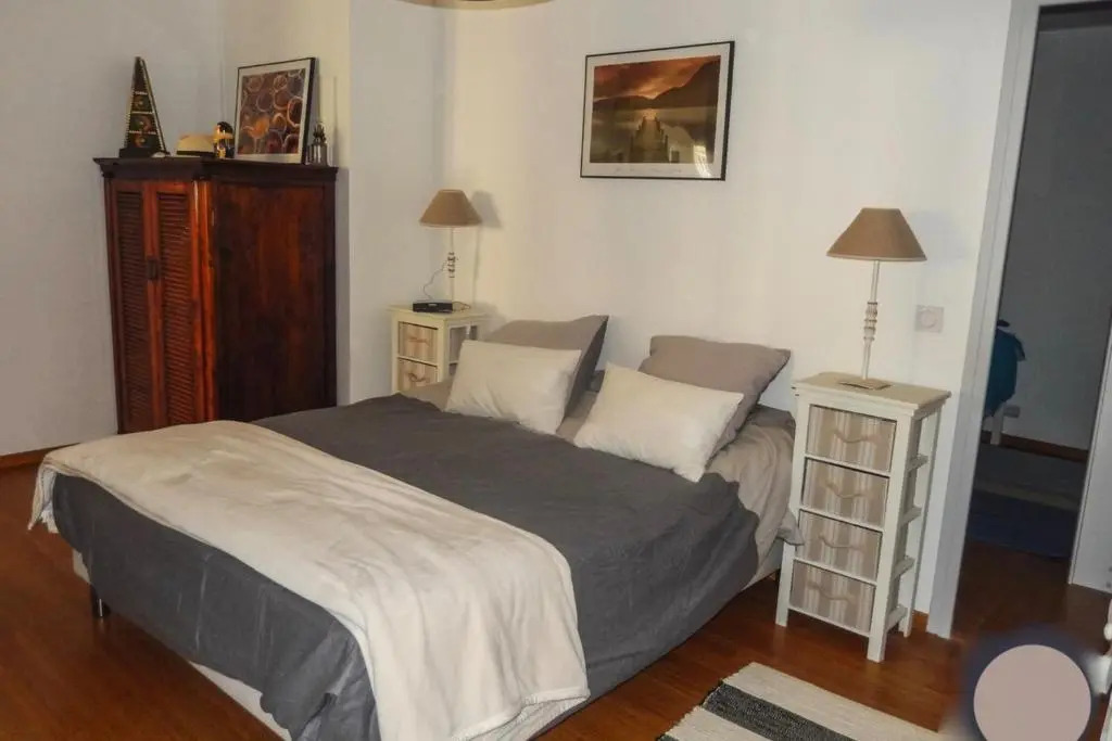Air-Conditioned Townhouse With 2 Bedrooms Furnished Terrace & Garden