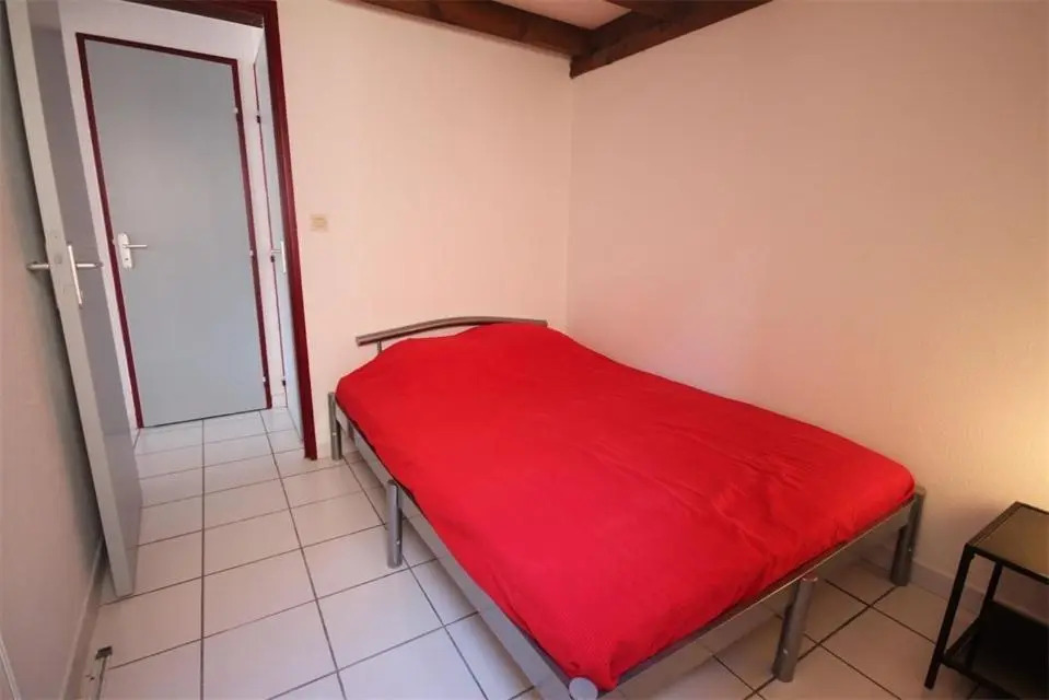 villa 5 couchages terrasse ombragée parking dans résidence sécurisée avec piscine commune à 400m de la mer LRJP65
