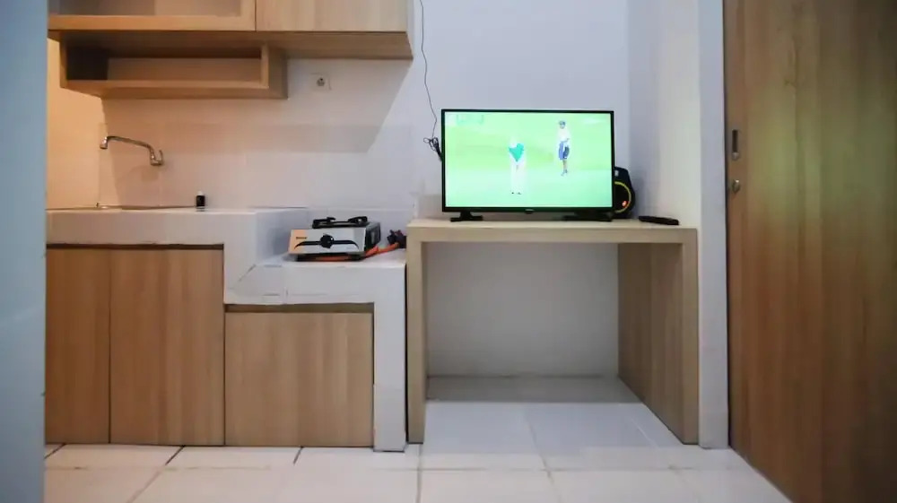 Best Location And Restful 1Br At The City Square Apartment