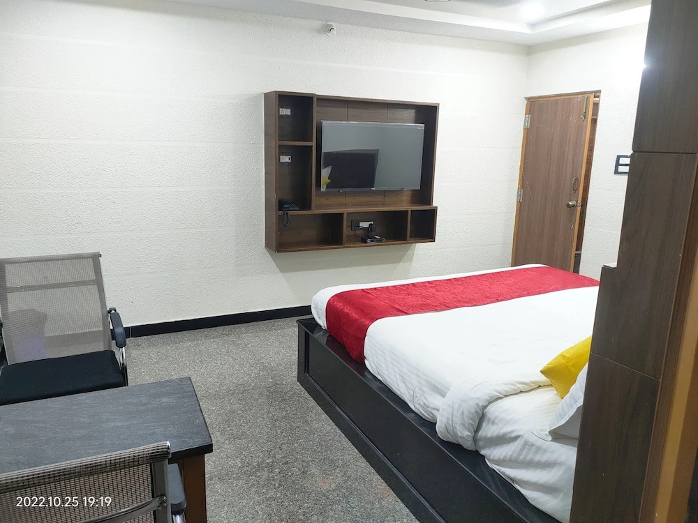 Hotel New Maruthi Inn