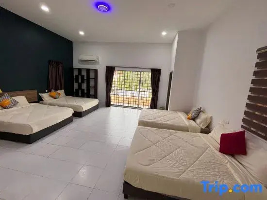 Ipoh 4BR Family Villa｜Spacious Stay for 21 Pax