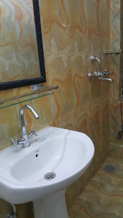 BnB Royal Tourist House