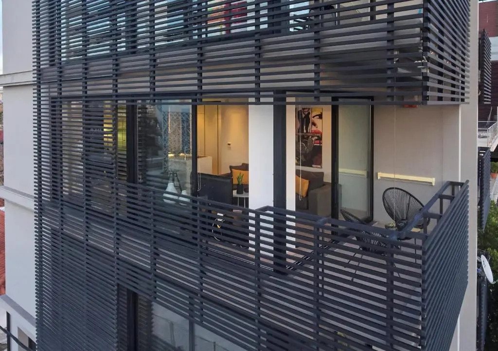 Ma Maison Nο 4, Downtown Loft , Short Walk to Acropolis, Ultra high speed Internet 500 Mbps, Parking upon request, 1' from metro station