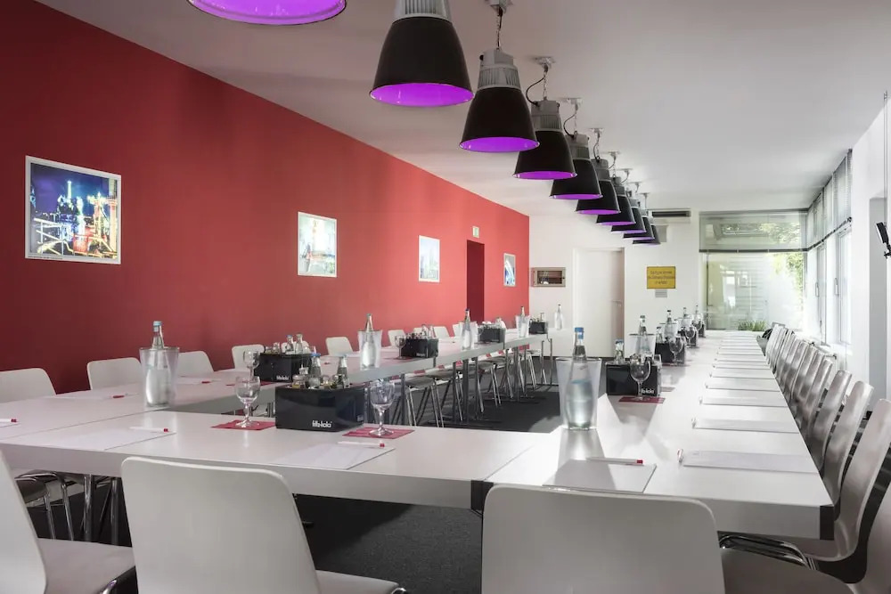Ferrotel Duisburg - Partner of SORAT Hotels
