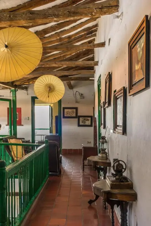 La Mansion Hostel