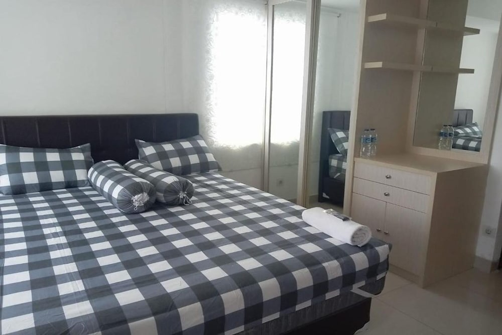Gracia Room Apartemen Grand Dhika City Bekasi