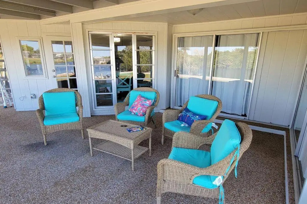 Lovely 2Bed/2Bth On Golf Course in Rotonda West
