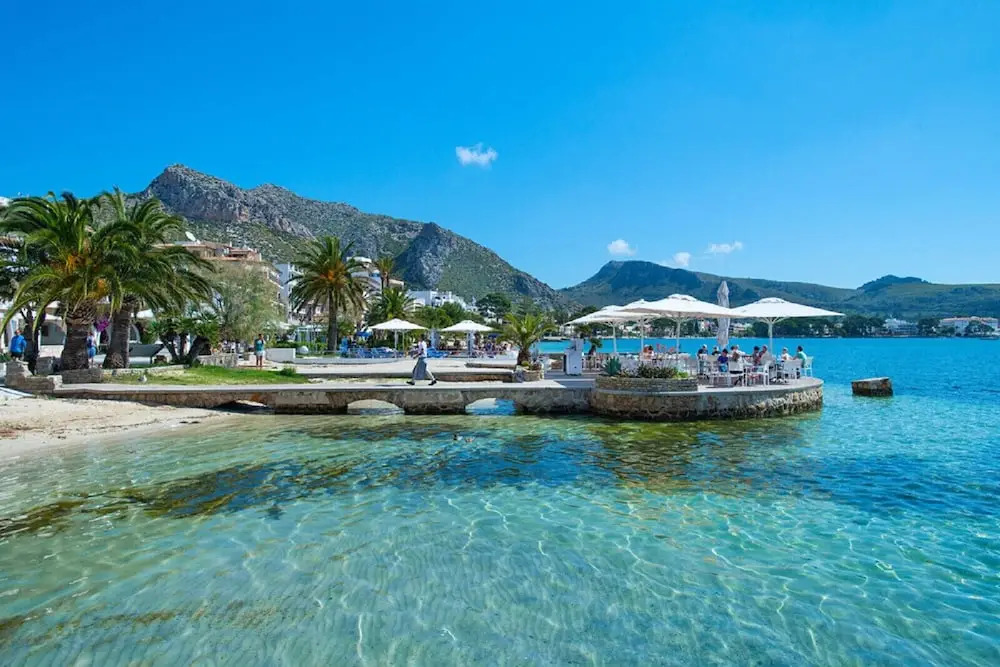 Owl Booking Villa Coloma - Luxury Retreat with Huge Pool