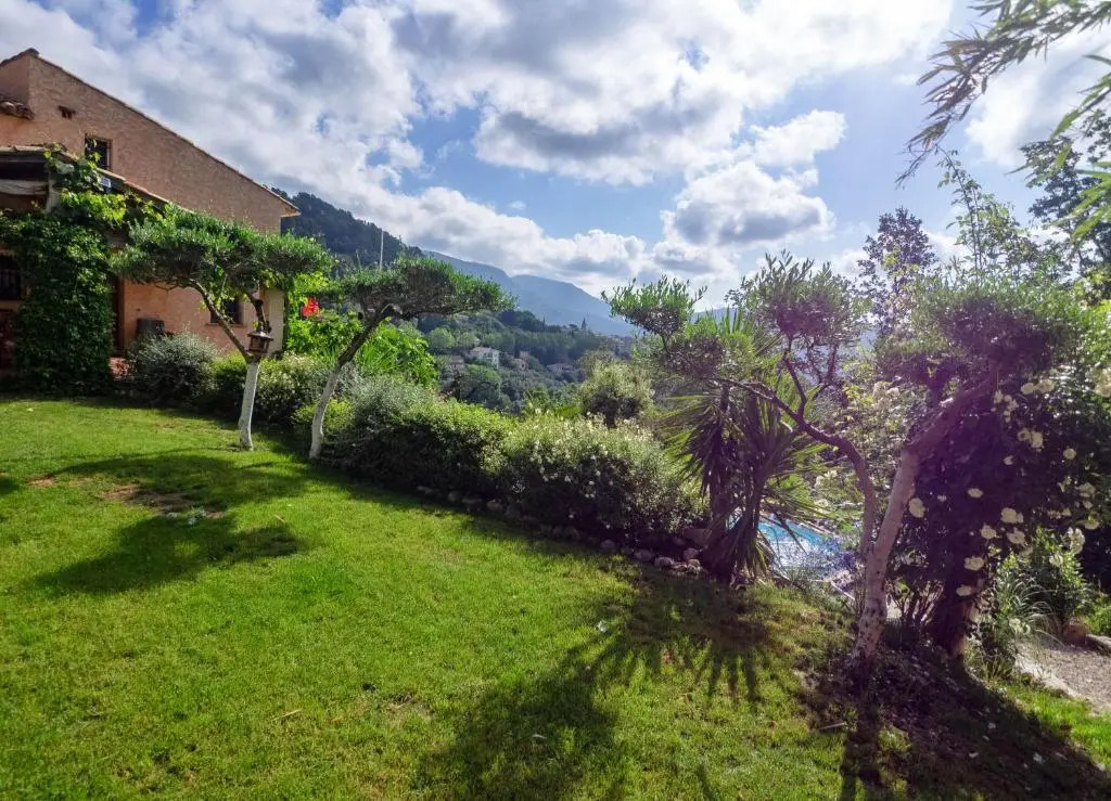 B&B LEstuve provencale