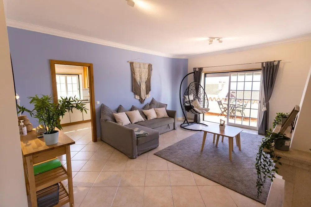 Bela Vista Apartment by Acasadascasas