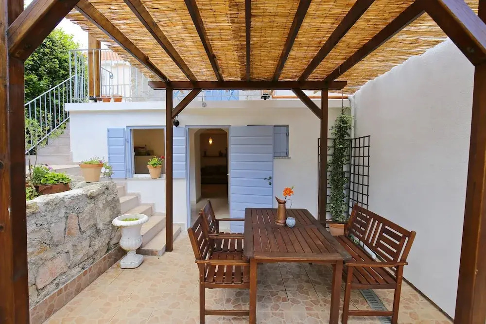 Stonehouse by the Sea Zmorac